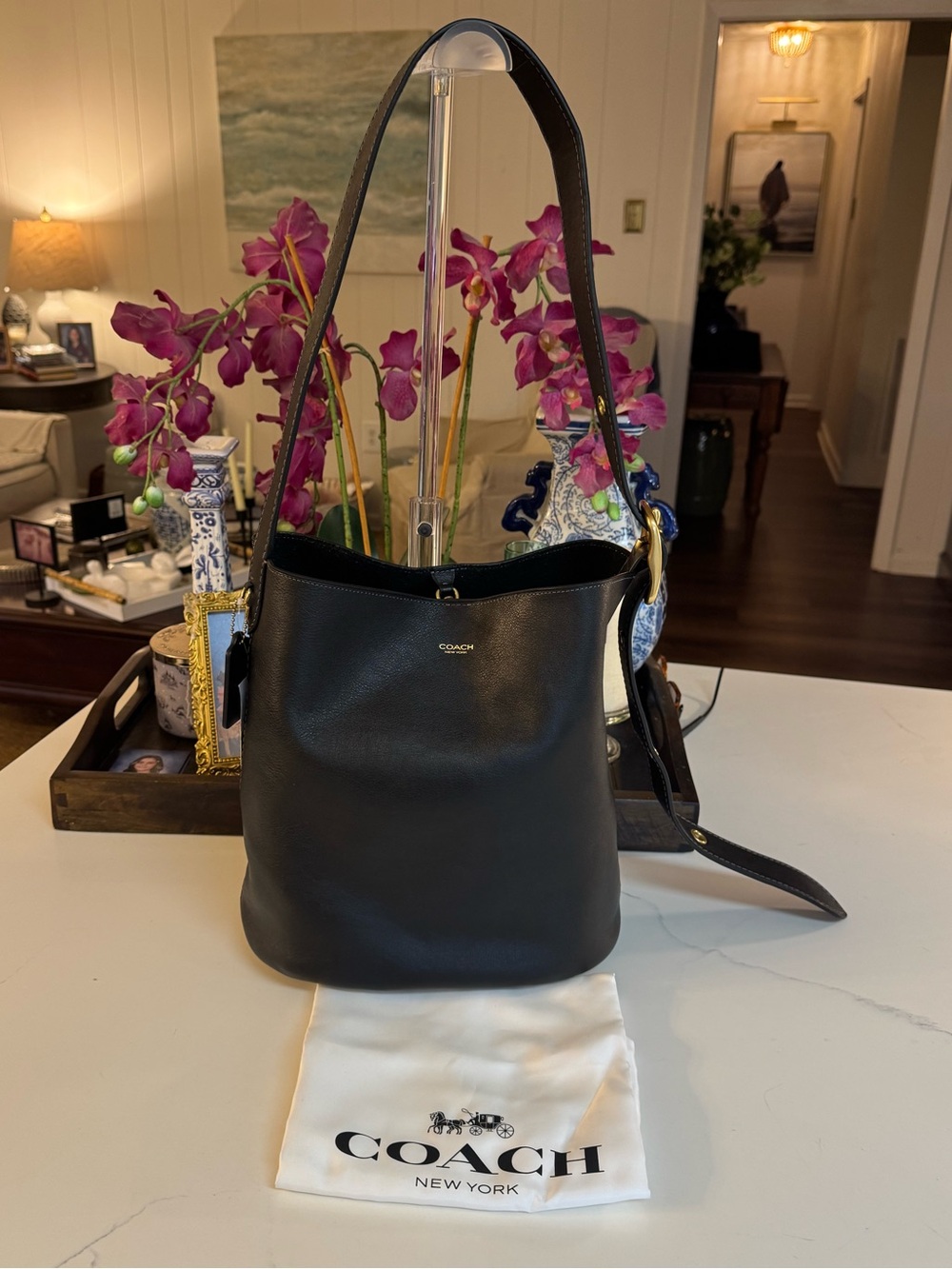 🖤 NWT COACH BLEECKER  BLACK SMOOTH LEATHER BUCKET BAG!🖤🖤